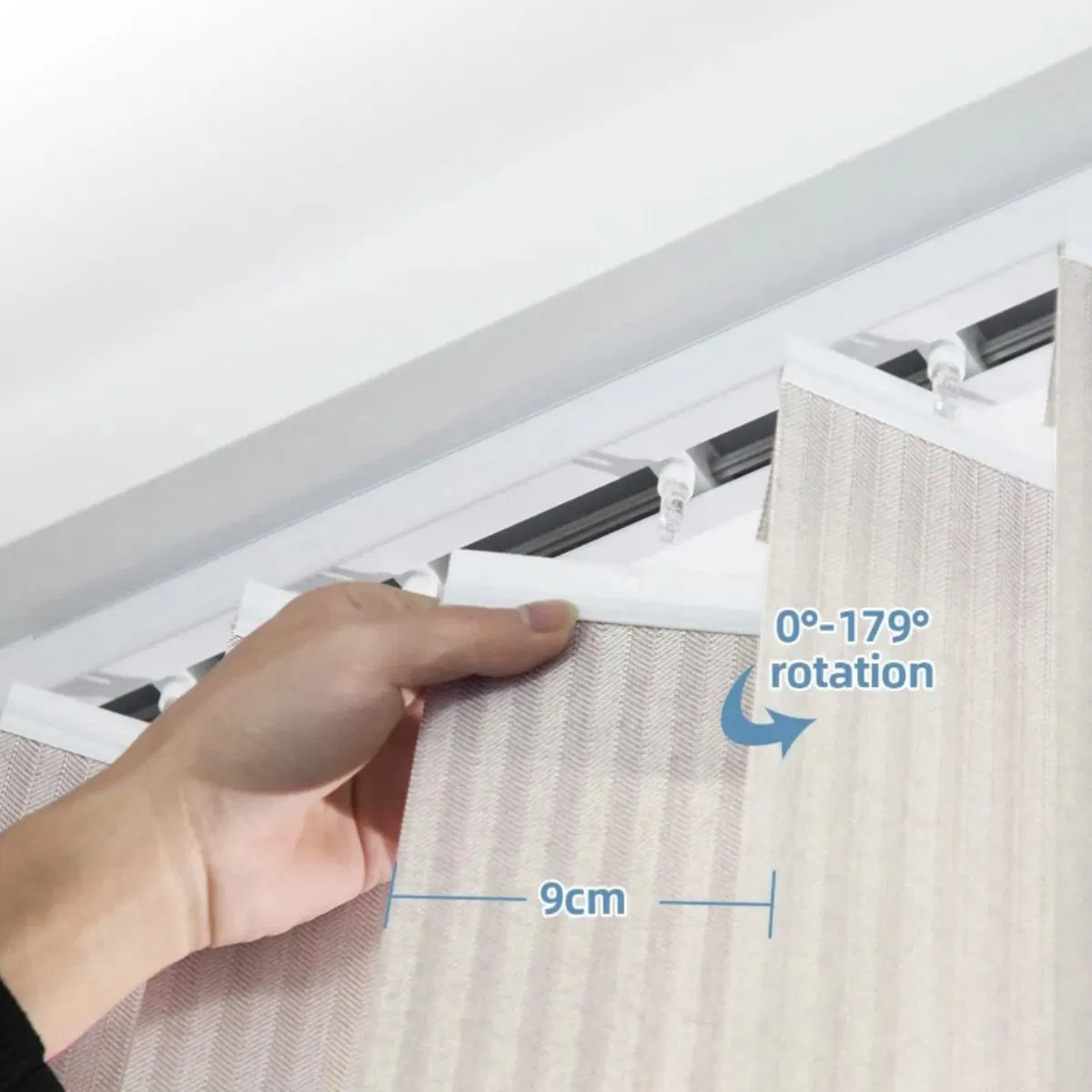 Light Filtering Fabric Mouldproof Motorized Vertical Blind for Living Room