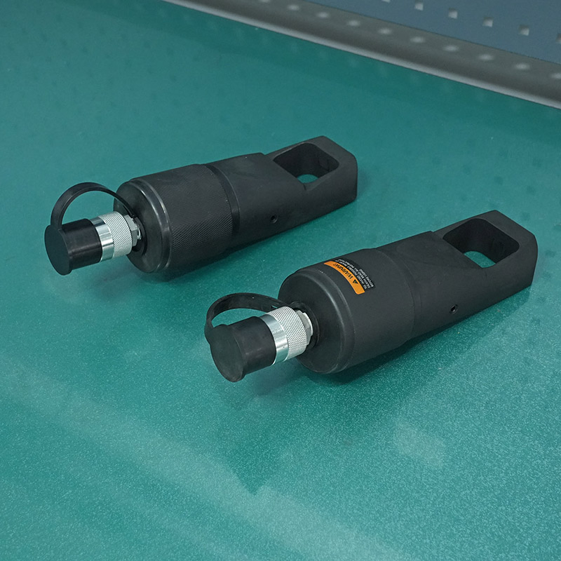 50 Ton NC Series Hydraulic Nut Splitter Single Acting Spring Return Hydraulic Nut Splitter