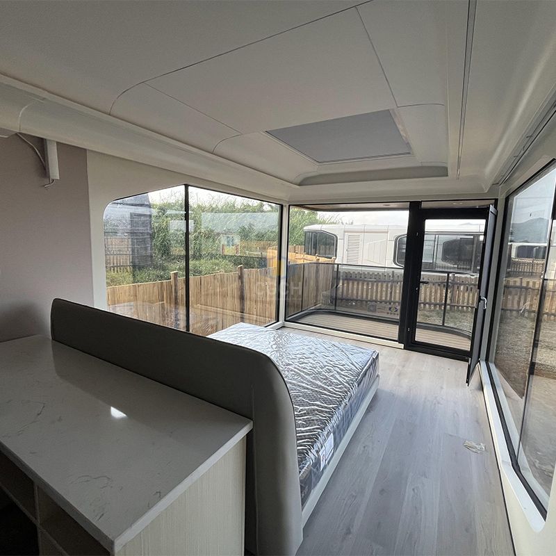 Compact Functional Capsule House for Eco-Friendly Living Spaces