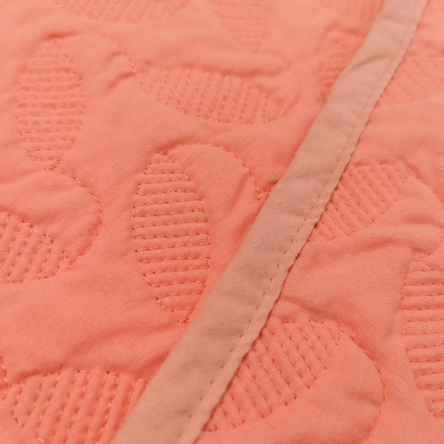 New Design Lusury Embroidery Bedspread Bed Cover Set Orange Color Duvet Quilt