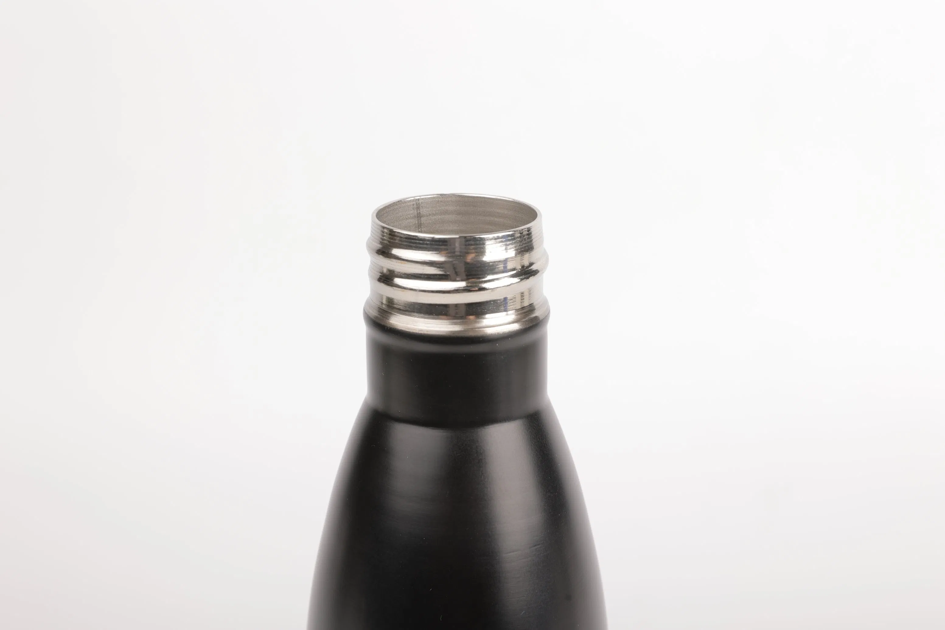 500ml 750ml 1000ml Double Wall Insulated Water Bottles Cola Shape Vacuum Bottles Black