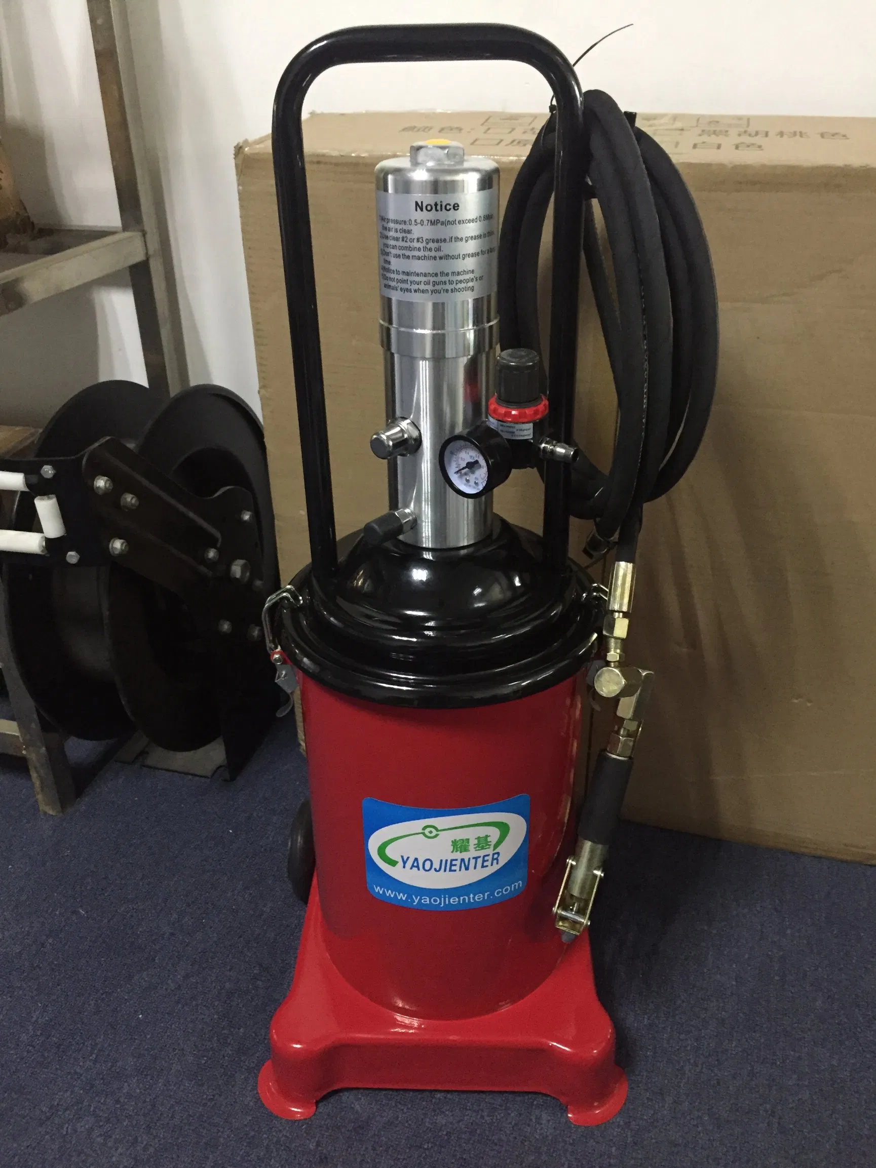 13kg Pneumatic Grease Pump Gun Air Operated Grease Pump