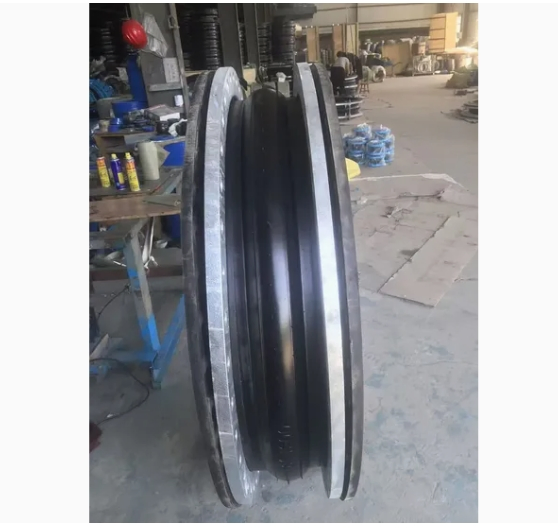 56inch Rubber Flexible Hypalon Expansion Joint with Flange