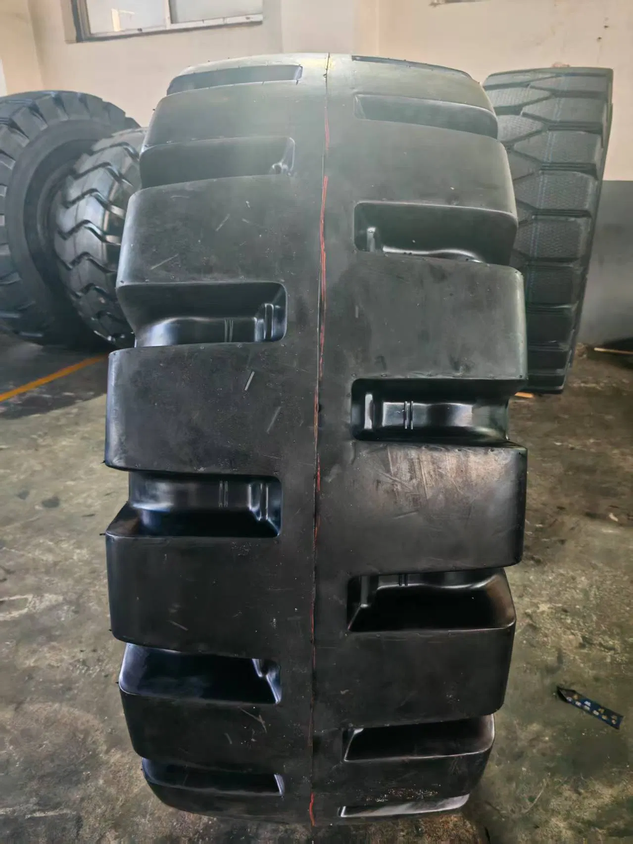 Радиальный внедорожный грузовой шины 16/70R20