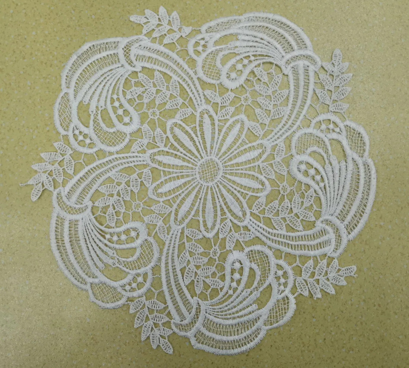 Gray Lace Embroidery Hollow - out Floral Design Napkin Round Pad Cloth Placemat Cup Mug Cookware Coaster Napkin Doily Kitchen