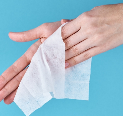 Eco-Friendly Cleaning Wipes for Home and Office Use