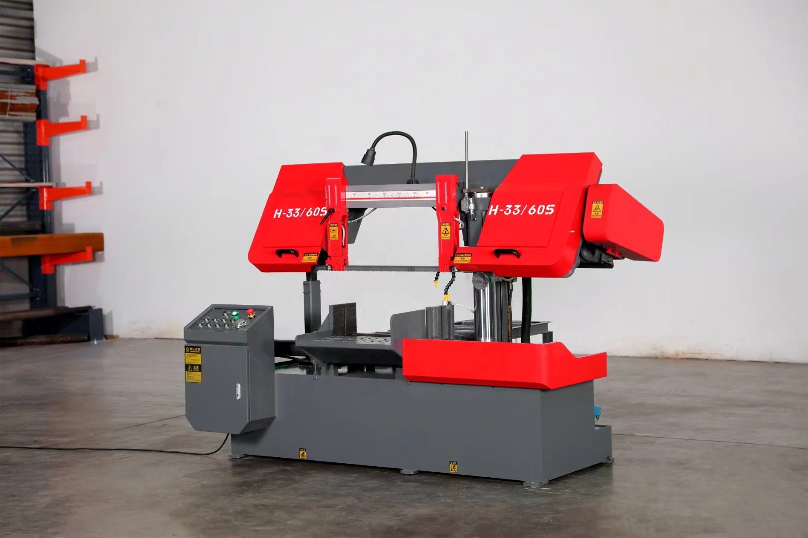 Ленточная пила по дереву для деревообработки с ручным натяжением