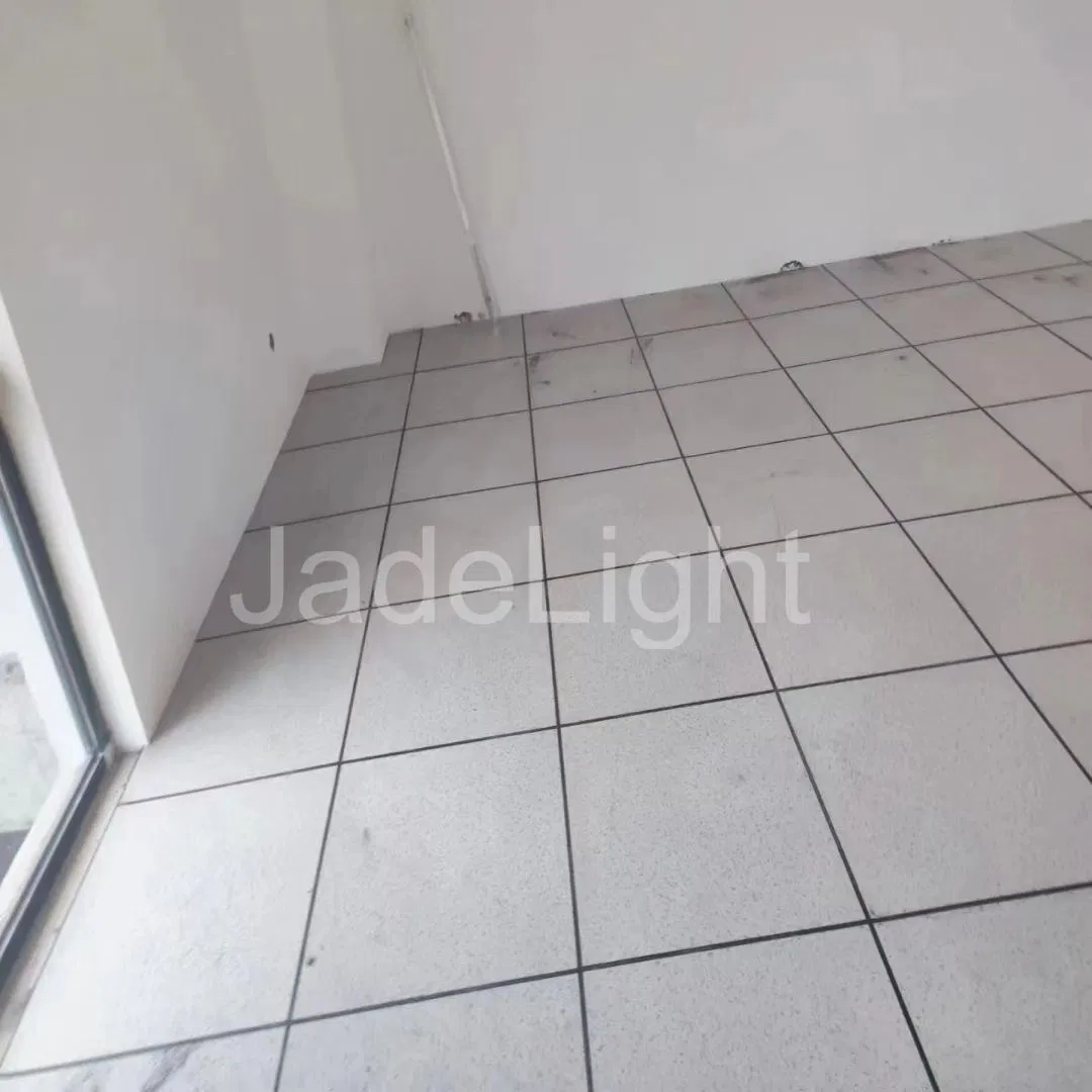 Height-Adjustable Steel Flooring for Hospitals