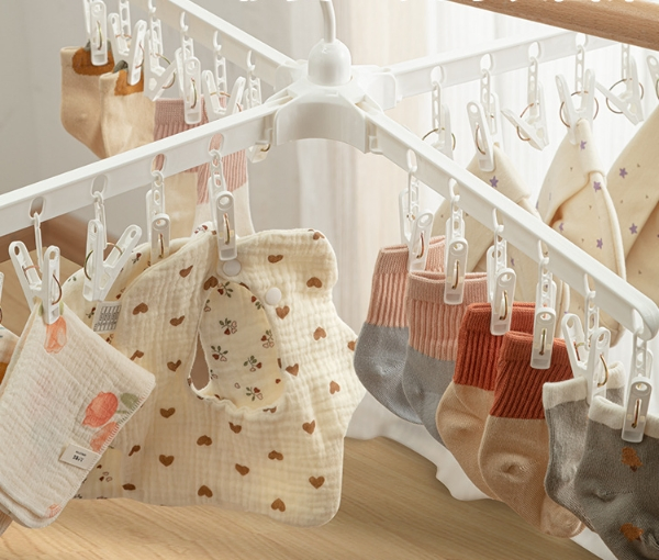 Multifunctional Rotating Clothes Drying Rack, 3-Tier Foldable Laundry Dryer, Multi-Clip Hanger for Underwear & Socks