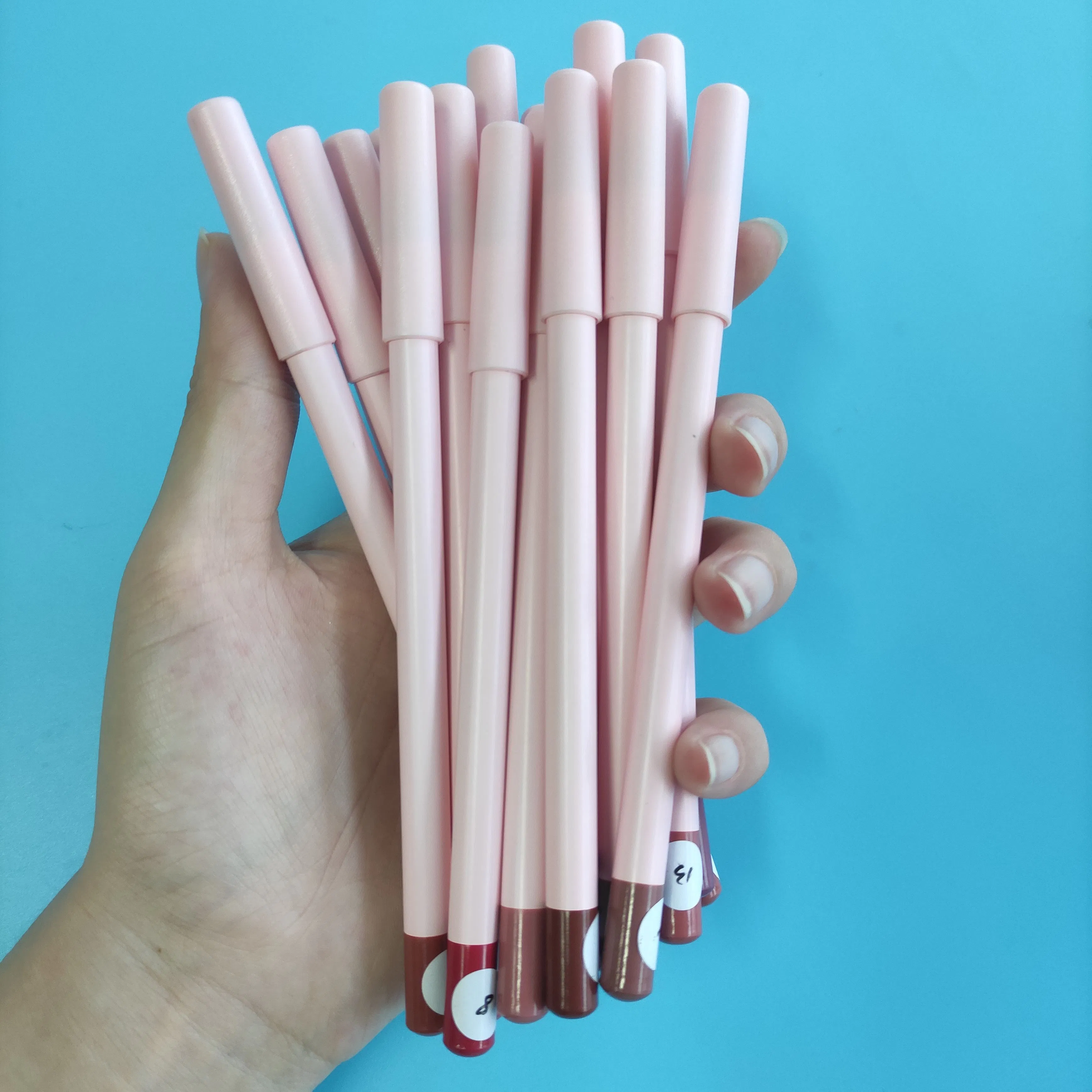 Long Lasting Fashion Lip Liner High Pigment Mild Pink Tube 18 Colors with Private Label