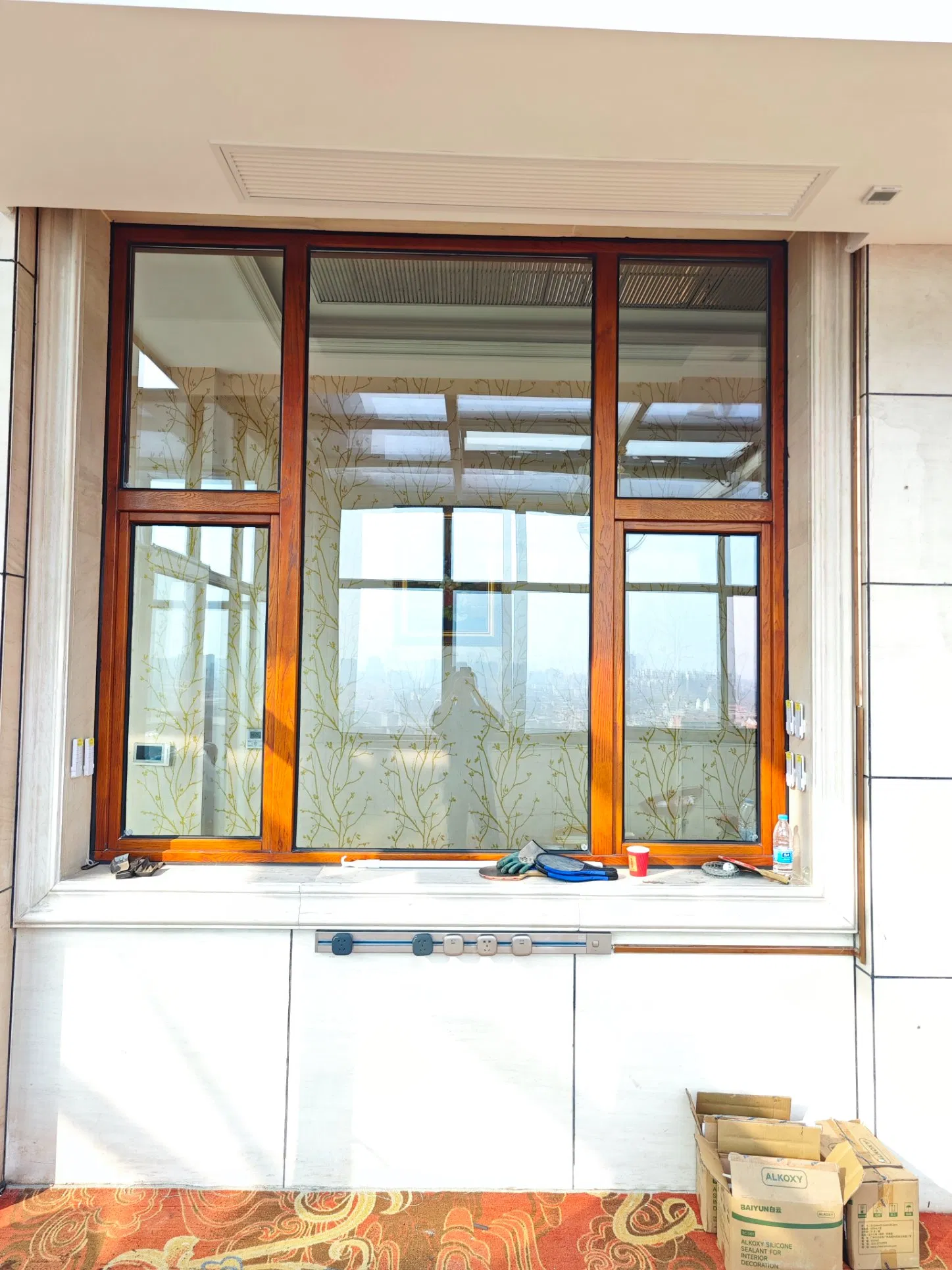 Structural Aluminum Clad Wood Windows with Custom Unitized Design