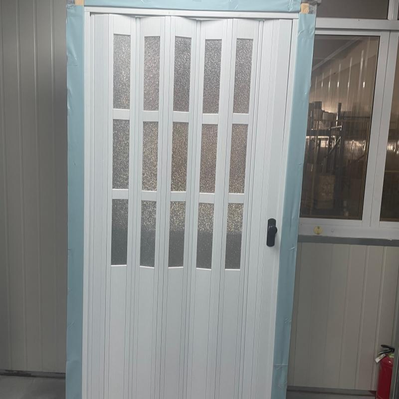 Middle East Good Sale Good Quality PVC Folding Door for Internal Room Decoration Separate Door