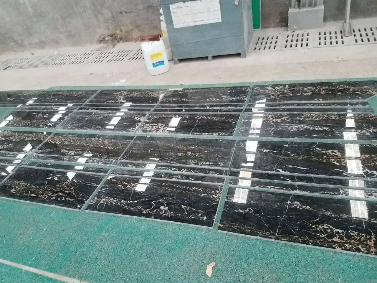 St Laurent Black Grey Marble for Kitchen Floor Wall Tiles