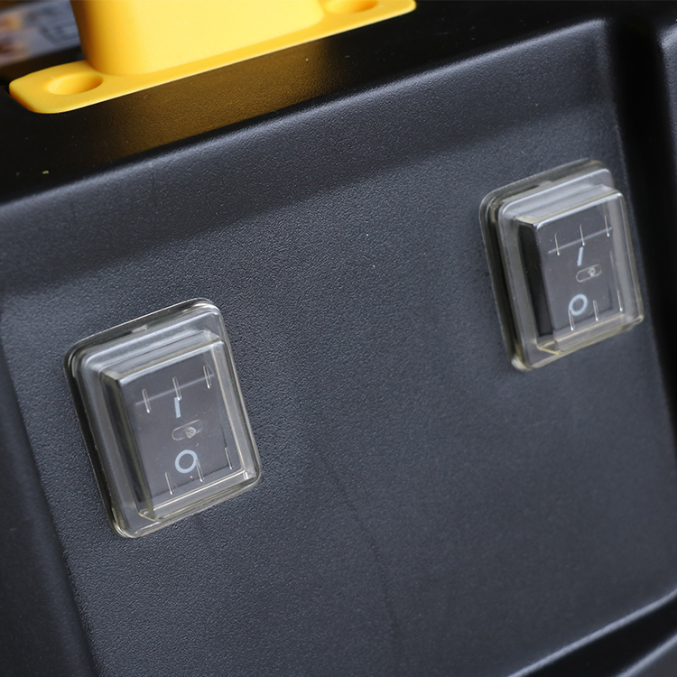 Sino Star Band Upright Industrial 2000W High Efficiency Motor Industrial Grass Wet Dry Vacuum Cleaner Heavy Duty