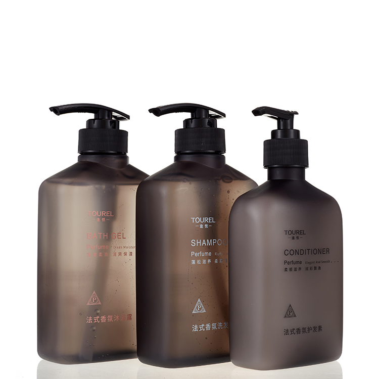 Custom Logo French Scented Toiletries Kit 500ml Big Bottle Bathroom Hotel Luxury Soap Hair Shampoo Shower Gel