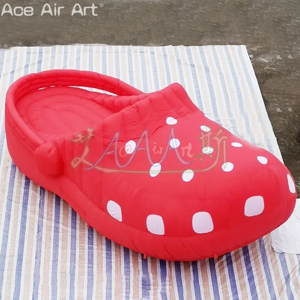 Giant Inflatable Perforated Shoes Model Outdoor Decorations for Mall & Storefront Advertising