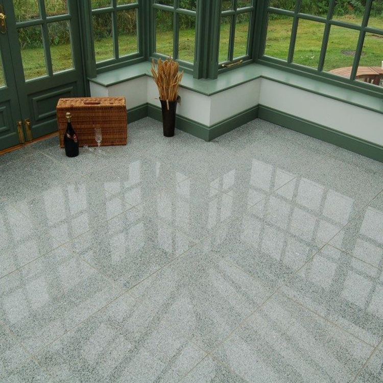 Indoor Outdoor Cheap Light Grey Granite Stone Wall Floor Design Stone Flooring Polished Granite Tile