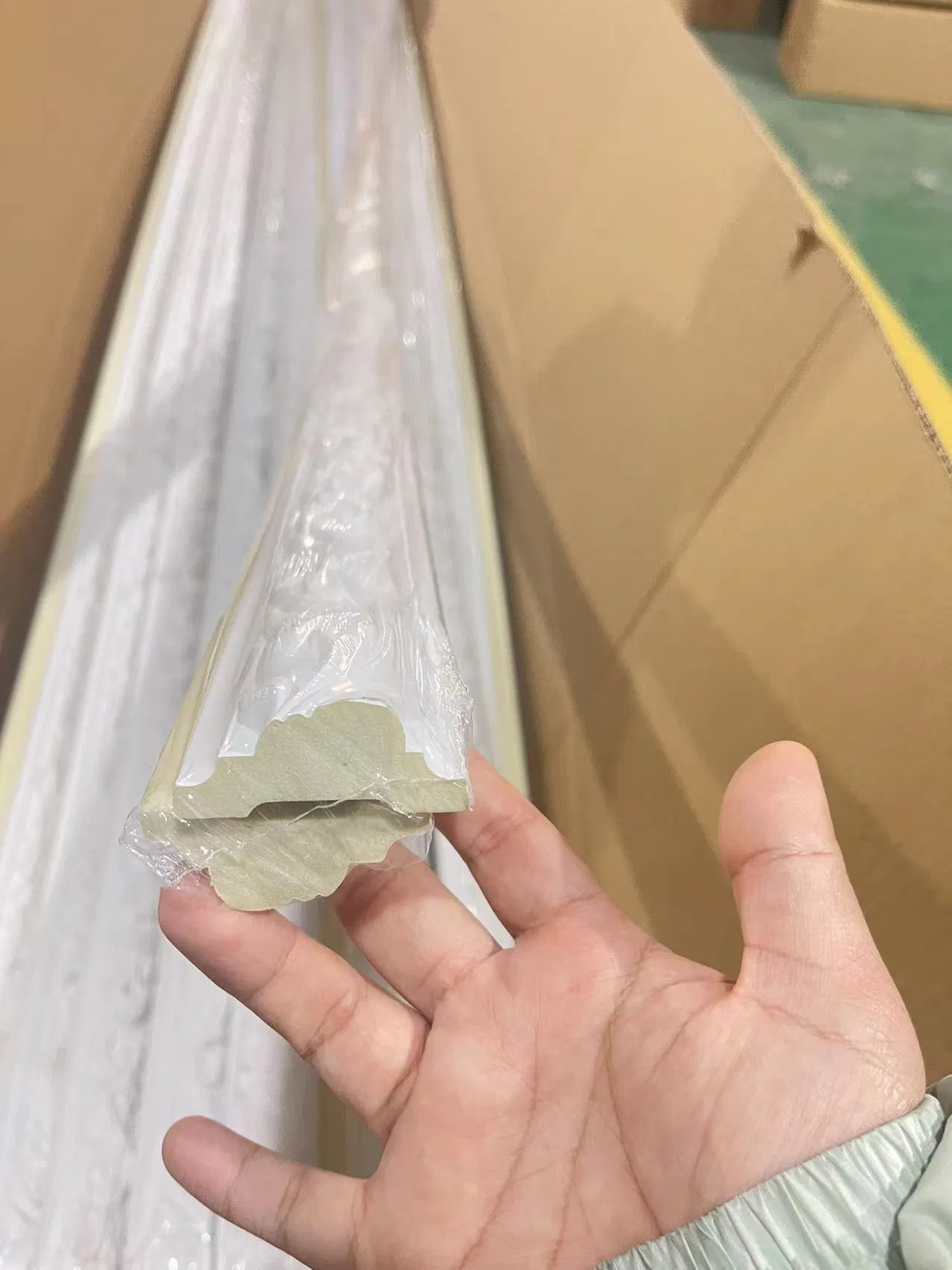 Decorative Good Quality PU Moulding Polyurethane Cornice for Nigeria