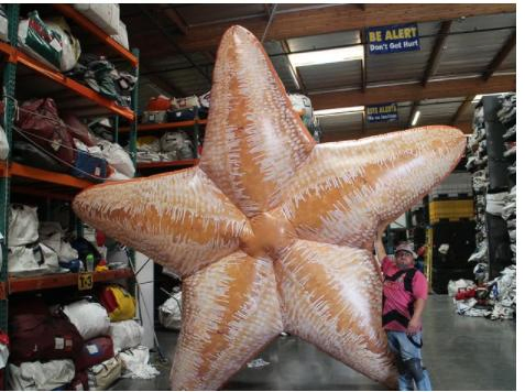 2023 New Giant Inflatable Yellow Octopus