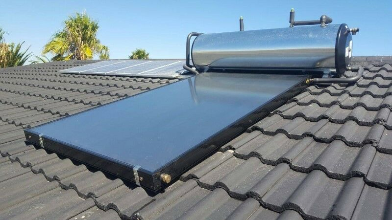 Solar Panel Water Geyser