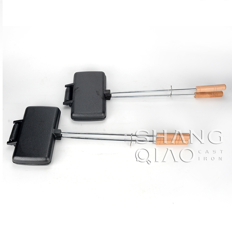 Чугунная сэндвичница-пирожница для кемпинга