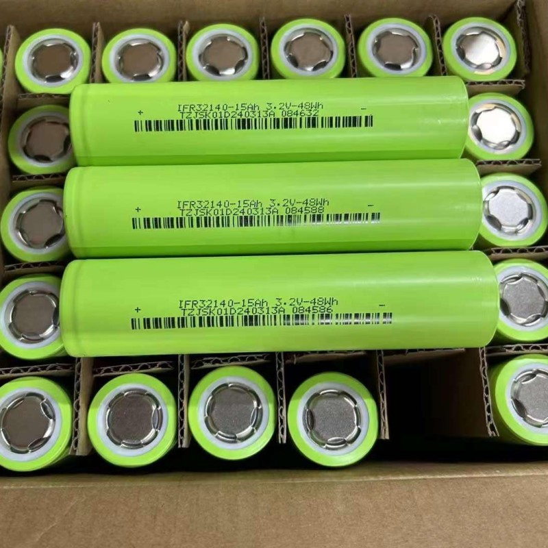 2025 New Product Big Capacity LiFePO4 Battery 15ah 32140 Battery