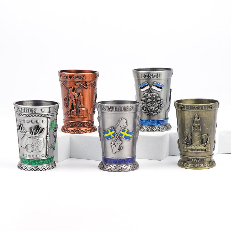 Wholesale Personalized Design Zinc Alloy Tourist Souvenir Custom Engraved Metal Shot Glass