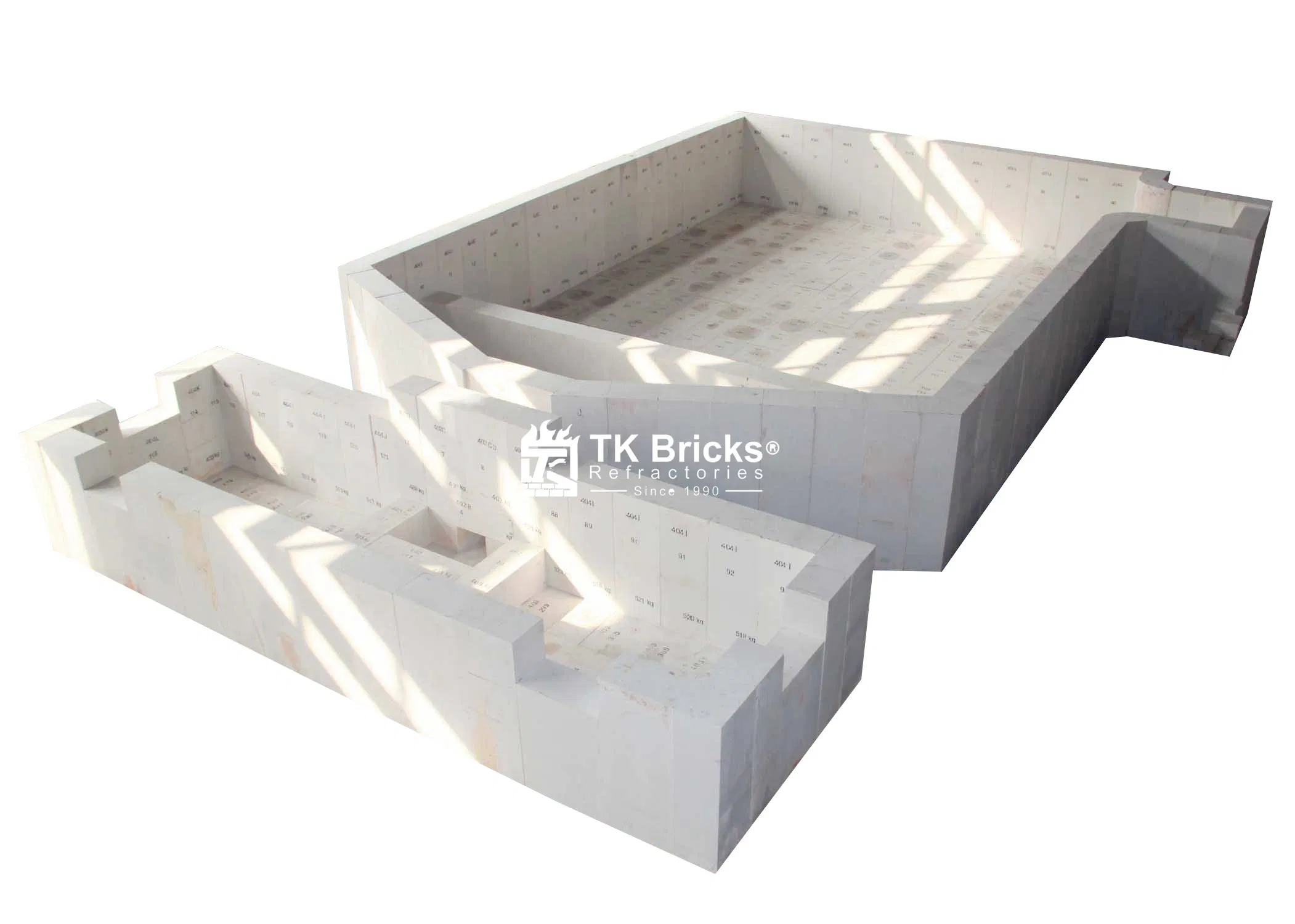 Огнеупорные блоки AZS из плавленого корунда для стекловаренных печей