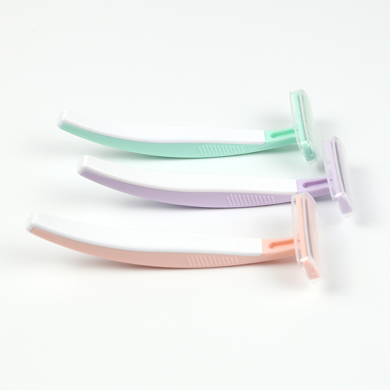 Premium Women's Body Razor for Silky Smooth Shaving Experience