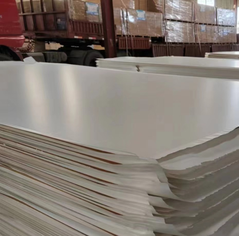 Melamine Laminated MDF Furniture Panel Melamine Wooden MDF Board for Hotel Furniture
