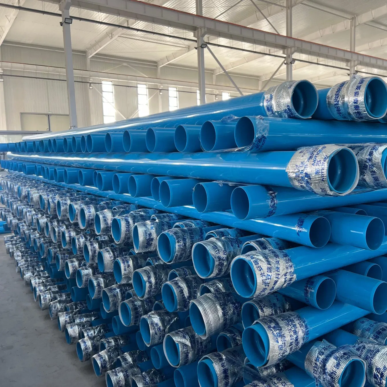 Прочная синяя водопроводная труба 6 метров