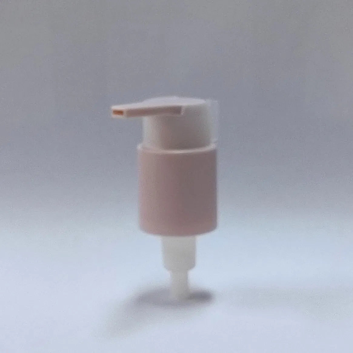 Good Quality 24/410 Pink Color Plastic Treatment Pump