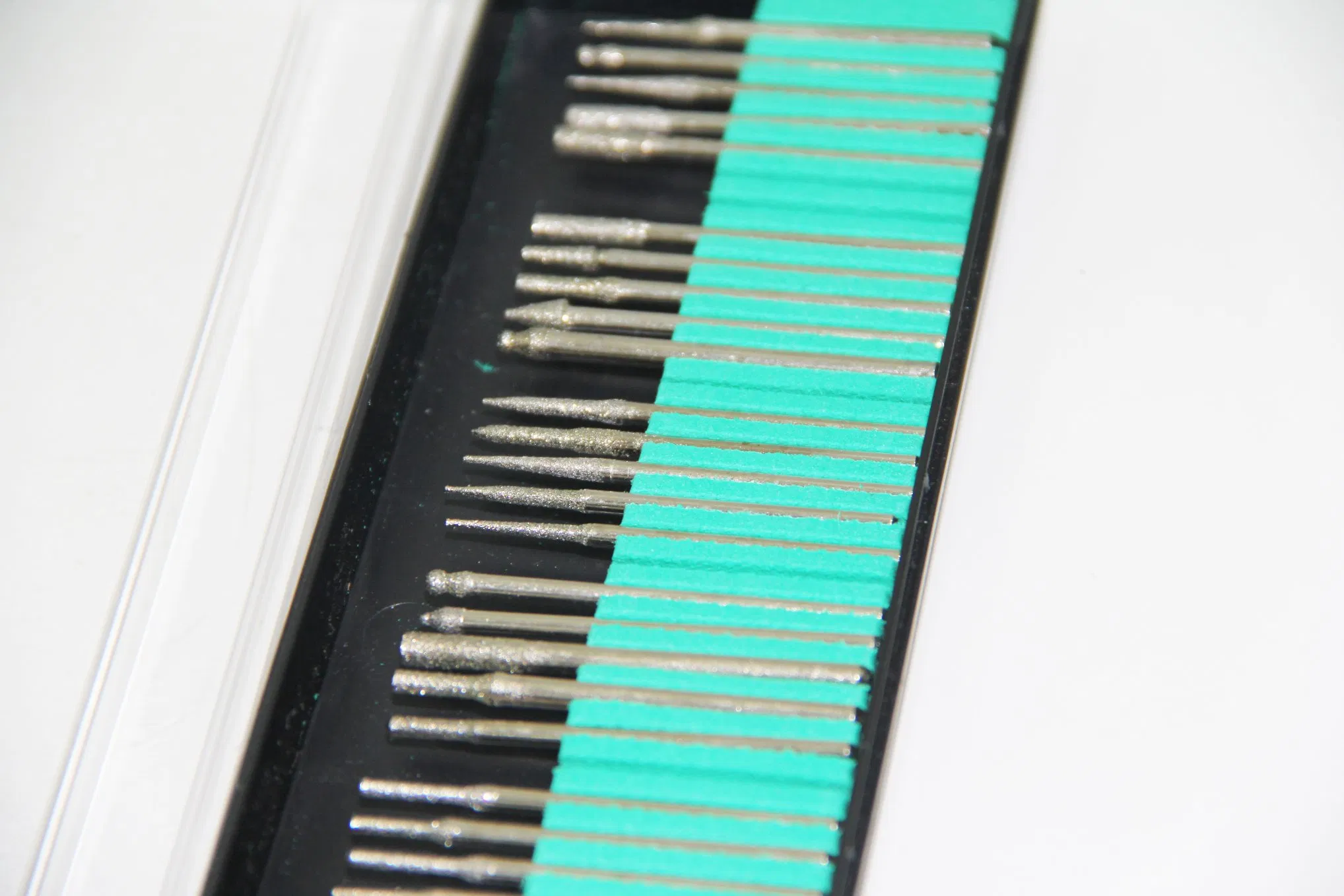 High Quality 3mm Shank 25 PCS Diamond Mounted Points