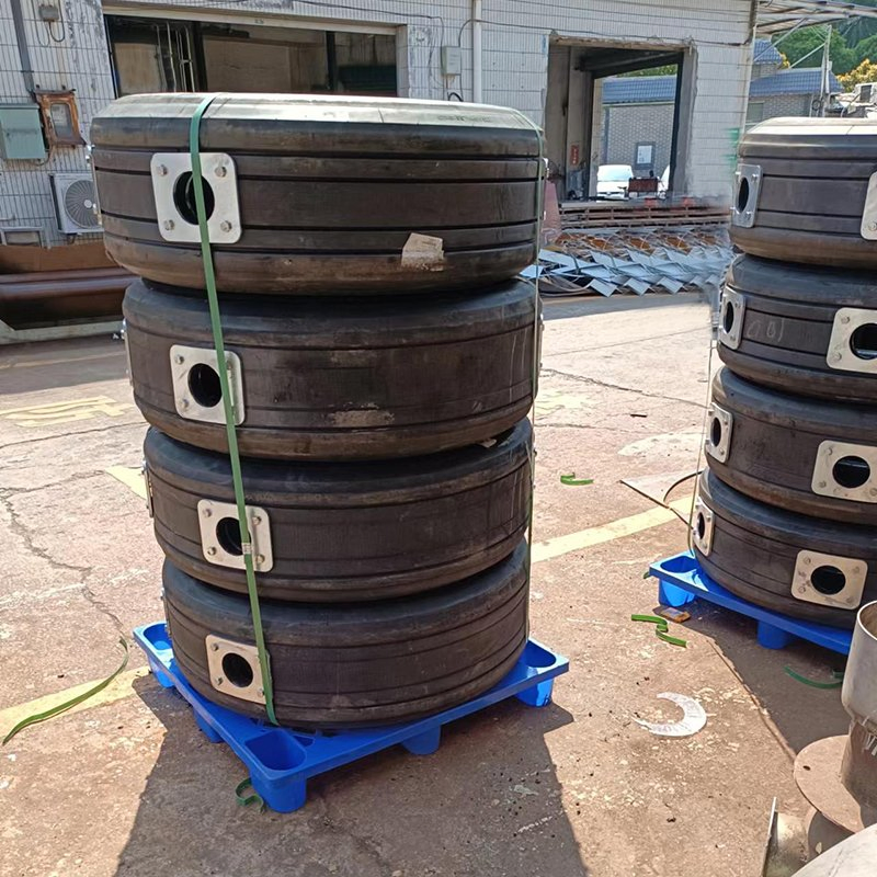 Прочные б/у авиашины с дренажными отверстиями