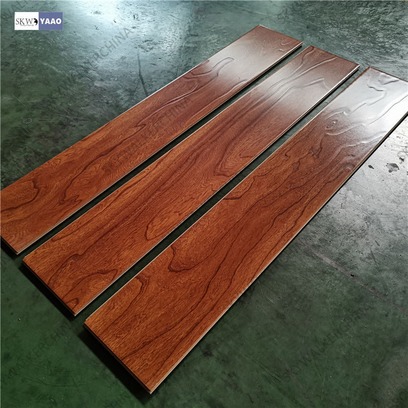 Embossed Modern Design Wood Flooring Water Resistant Laminate Flooring AC3 Skw