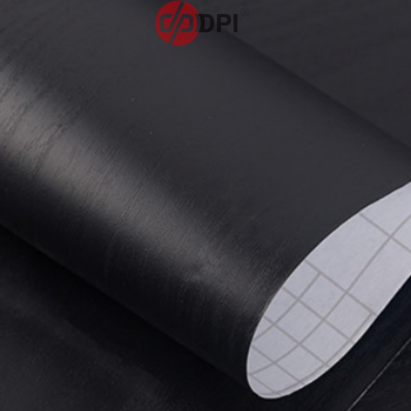 Плёнка с текстурой орехового дерева