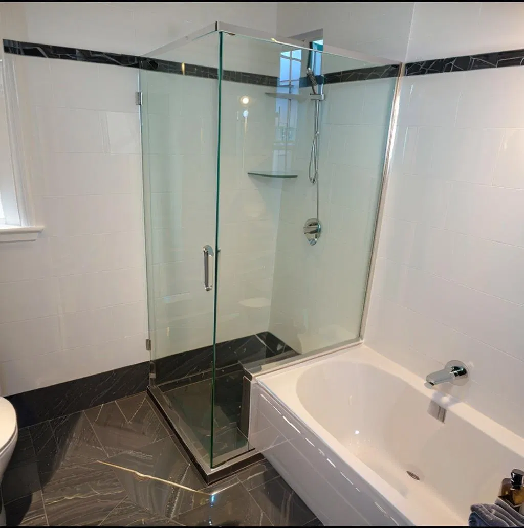 8mm Thick Tempered Safety Glass for Shower Door