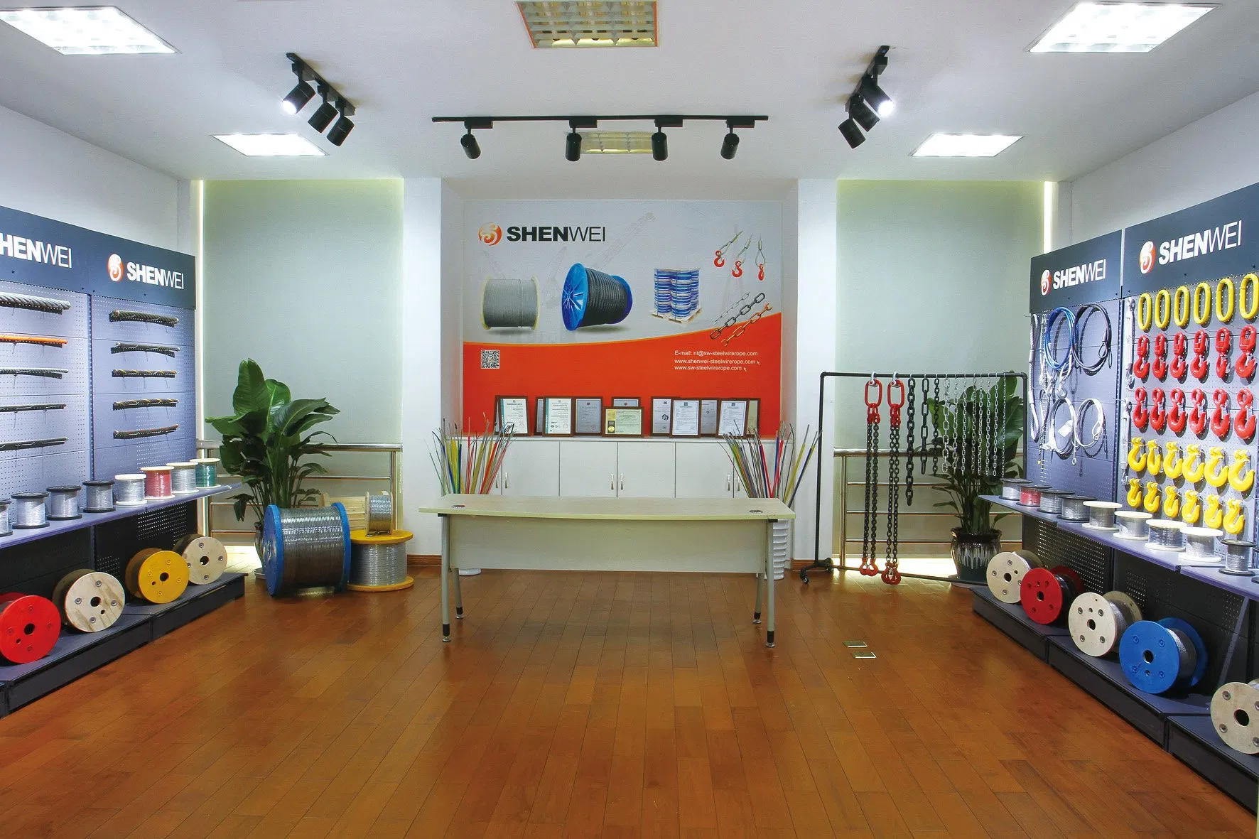 Factory Price 18X7 Hot Dipped Galvanized Multi- Strand Rope for Hoisting