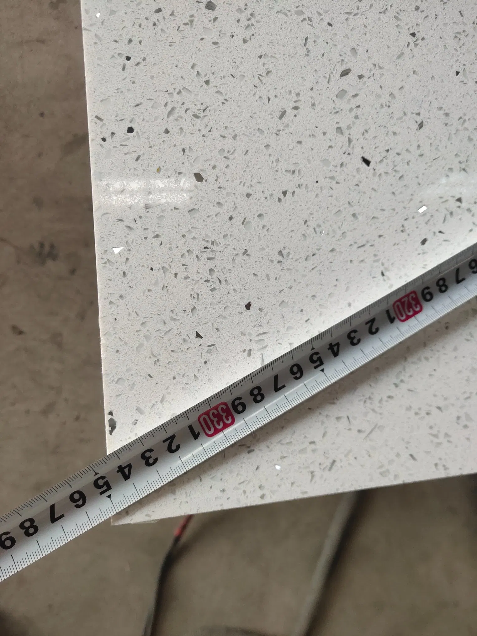 European Design Cuarzo Engineer Stone Synthetic Stone Ceramic Kitchen Countertops Countertop Quartz Porcelain Floor Tile 600*300 Brown Quartzite Stone