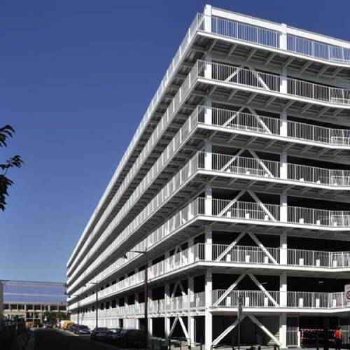 China Factory Prefabricated Steel Structure Building for Shopping Mall/ Office/ Apartment