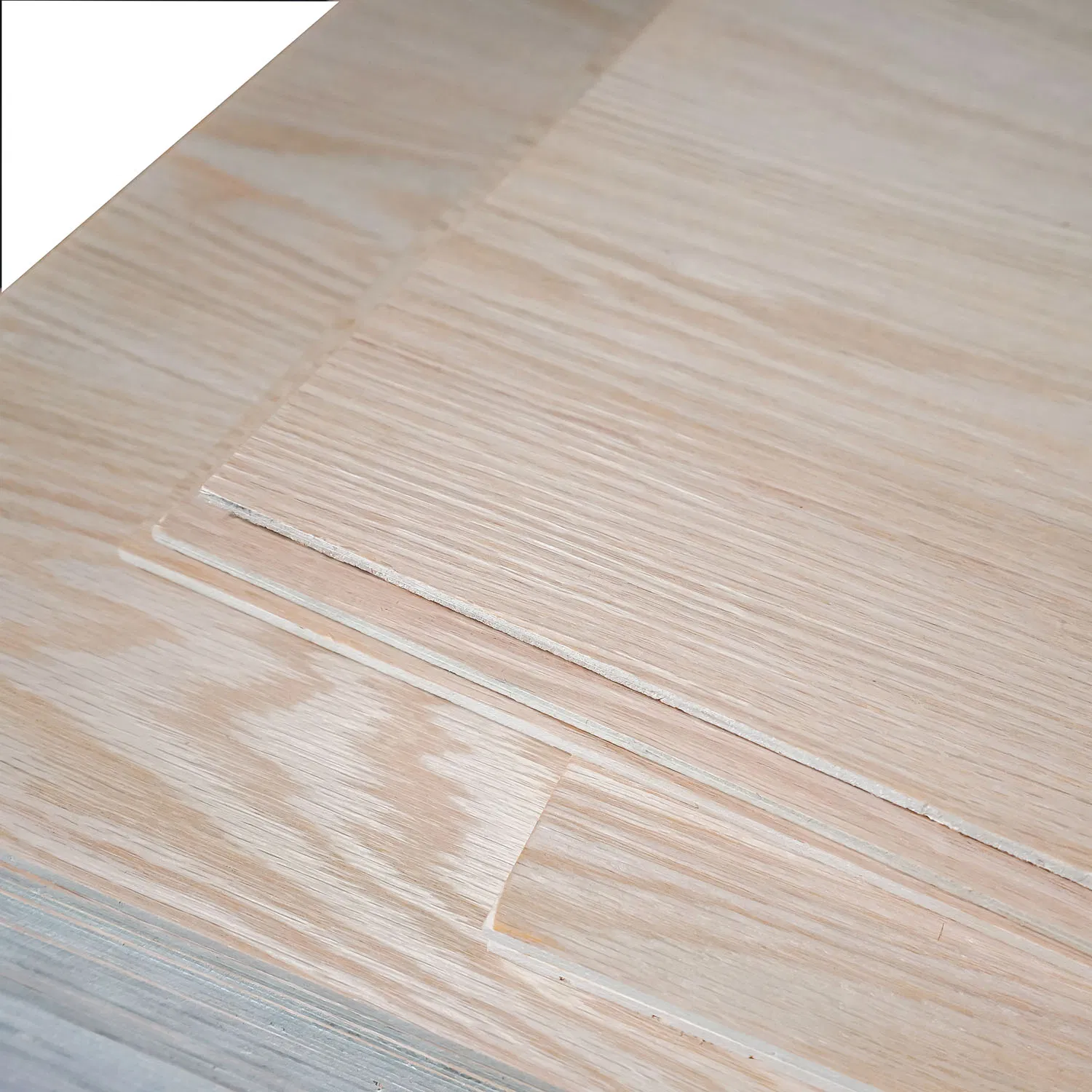 4.0-18mm Red Oak /Walnut Plywood for Furniture