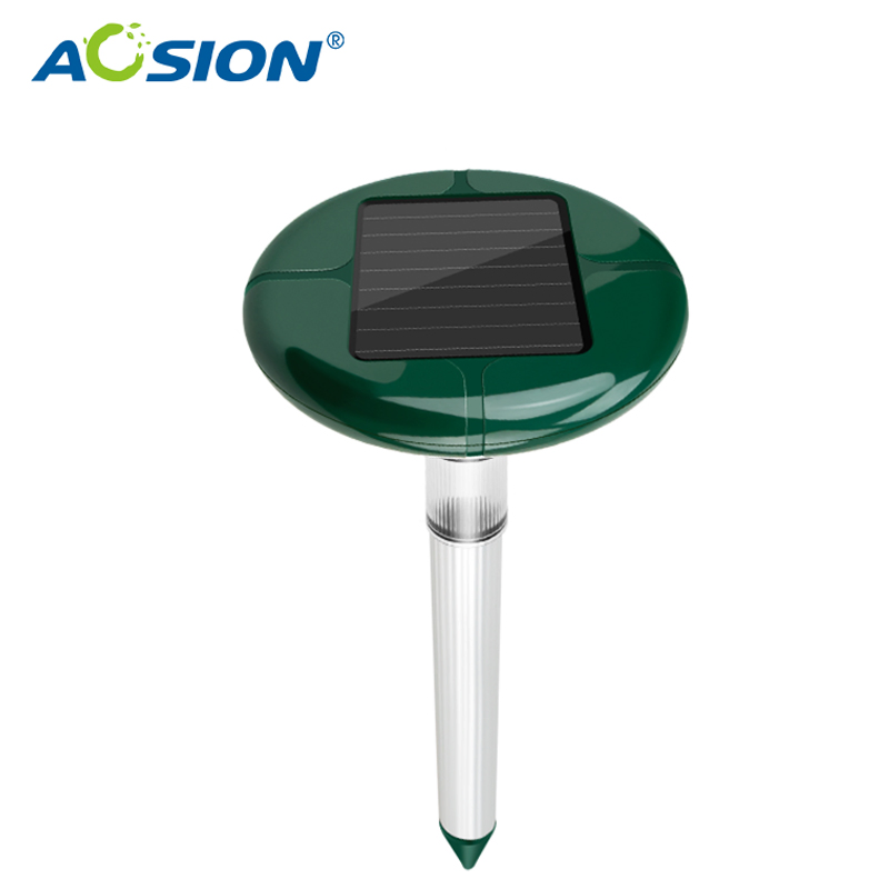 Eco-Friendly Solar-Powered Snake Repellent with Garden LED Light Repeller