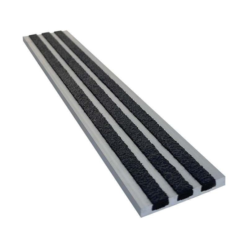 Anti Slip Strip Grit Coated Aluminum Stair Tread Nosing for Stair Edging