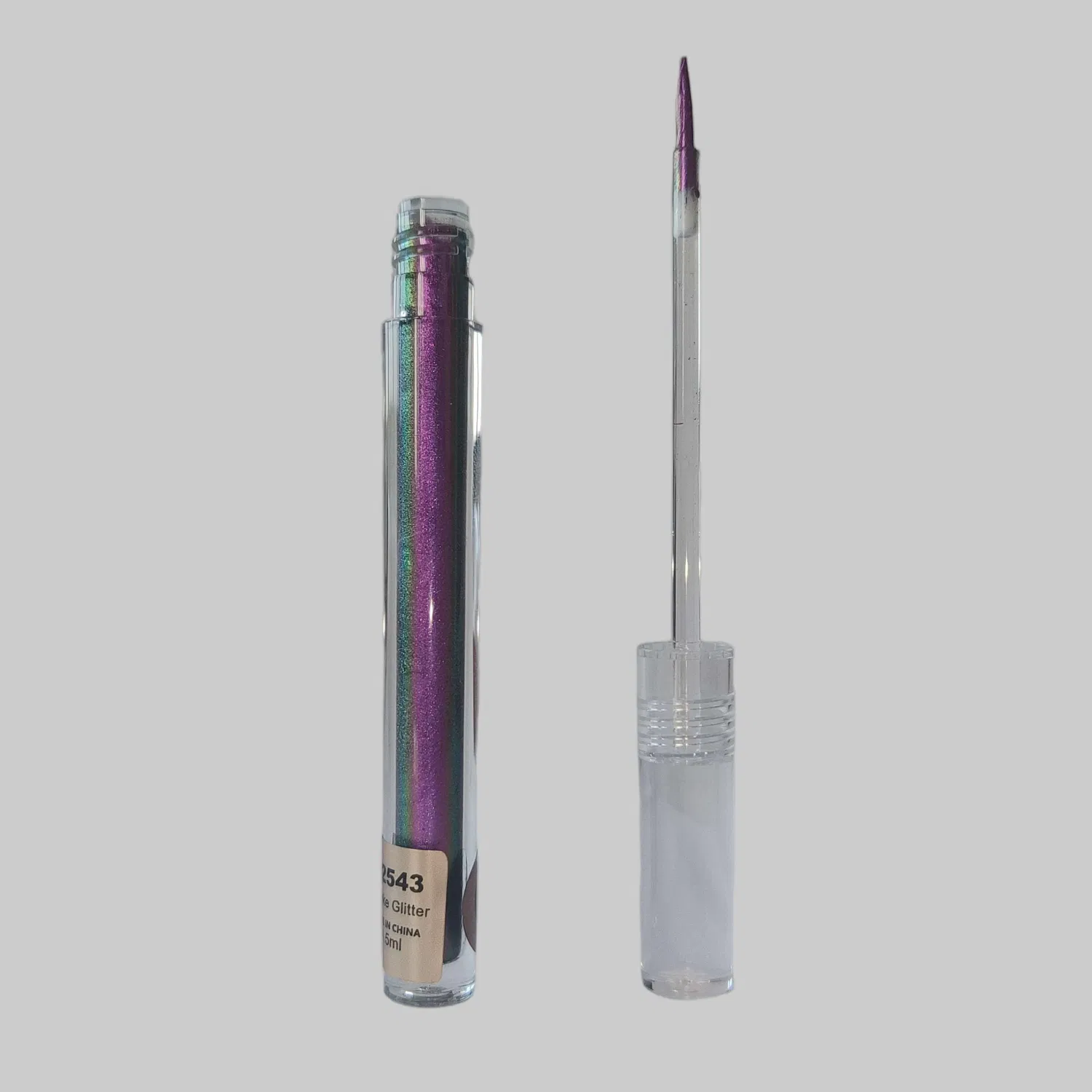 Precision Pearl Eyeliner for All-Day Glamour and Style