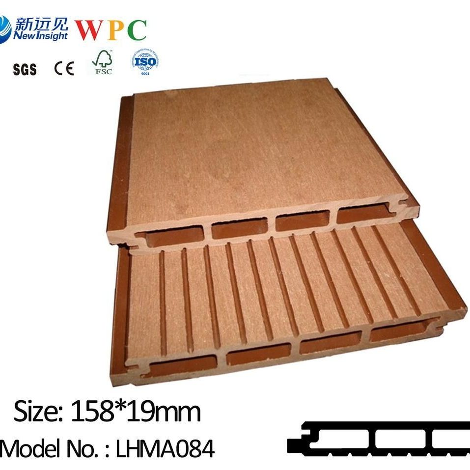 Weather Resistant Wood Plastic Composite Outdoor Privacy Fence Plank Selling Well in Europe and America Fence Panel