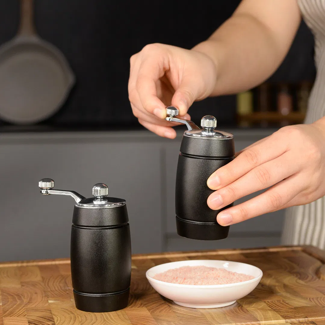 Mini Hand-Cranked Spice Mill Multi-Purpose Pepper & Salt Grinder with Ceramic Core for Home & Outdoor Use
