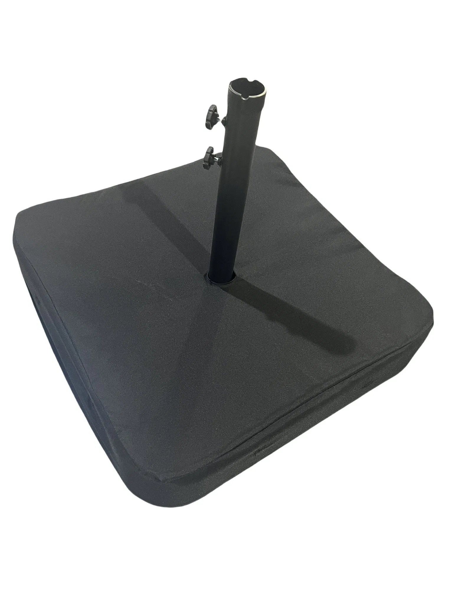 Большой садовый зонт с тремя куполами и основанием