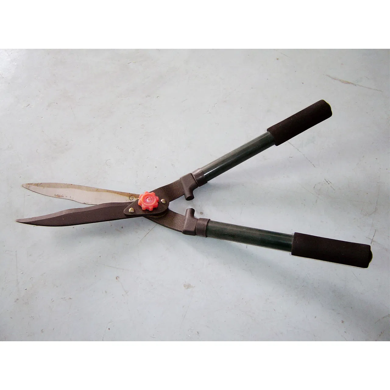 Light Yellow Color Plastic Aluminium Tube Handle Hedge Shear