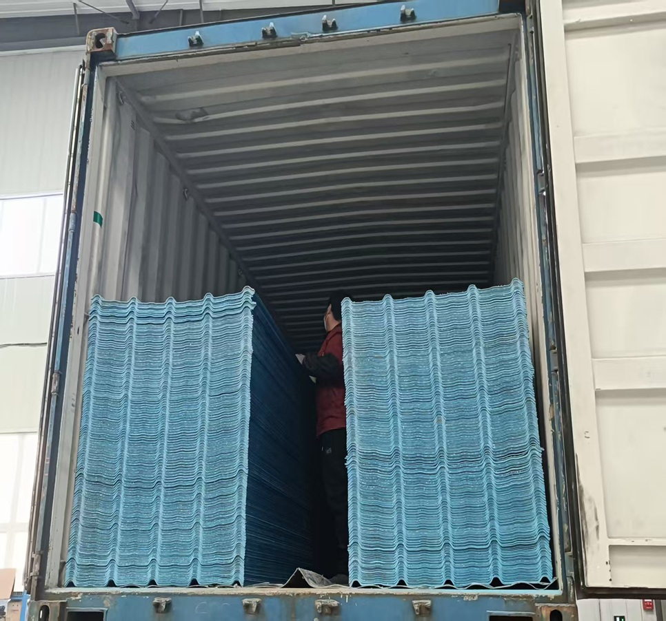 Roofing and Cladding Materials GRP FRP Ribbed Sheets Corrugated Sheet