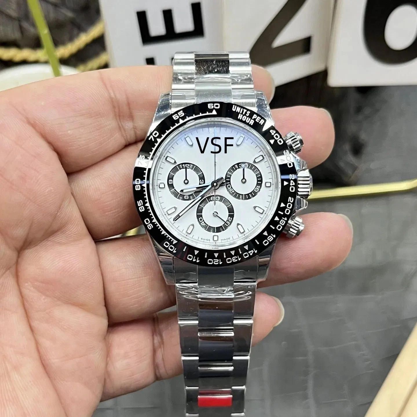 Fashionable High-Quality Super Clone Brand Swiss 4130 Movement Wristwatch